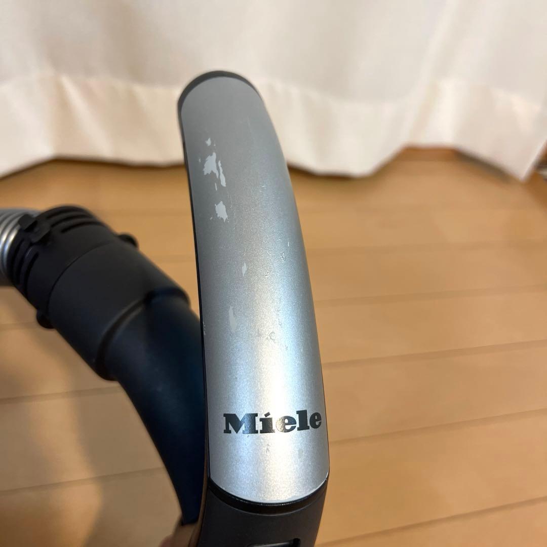 T*i様 ミーレ キャニスター掃除機 SDCO 4　Compact C2