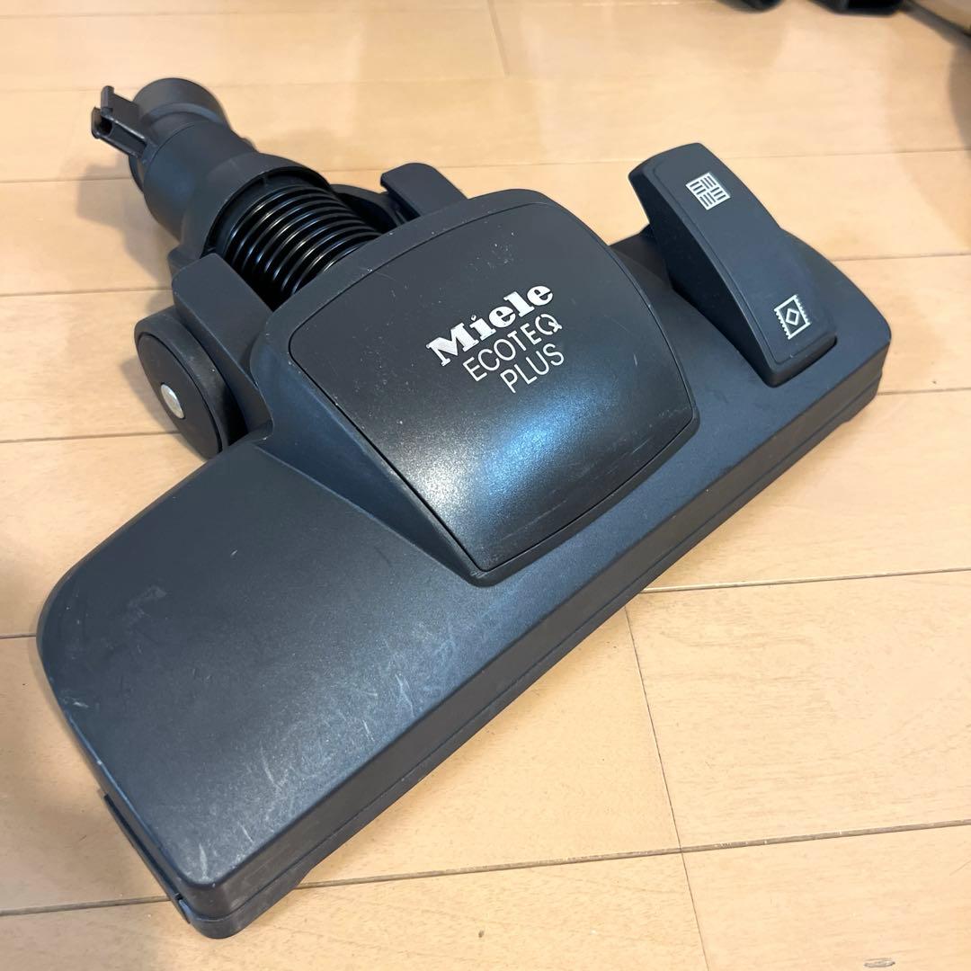 T*i様 ミーレ キャニスター掃除機 SDCO 4　Compact C2