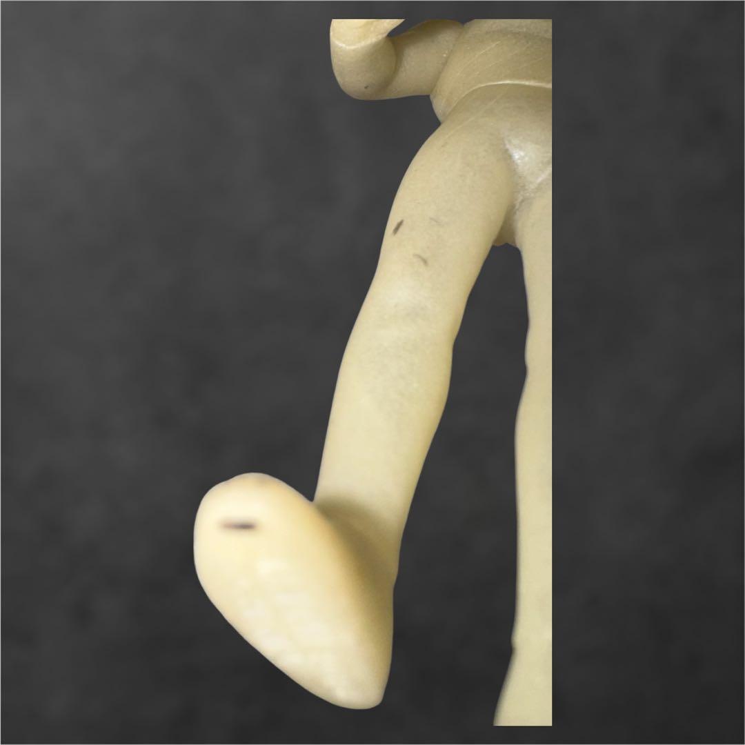 ウルトラマンコスモス　特製スペシャルフィギュア ソフビ コスモス 蓄光 ゴールド