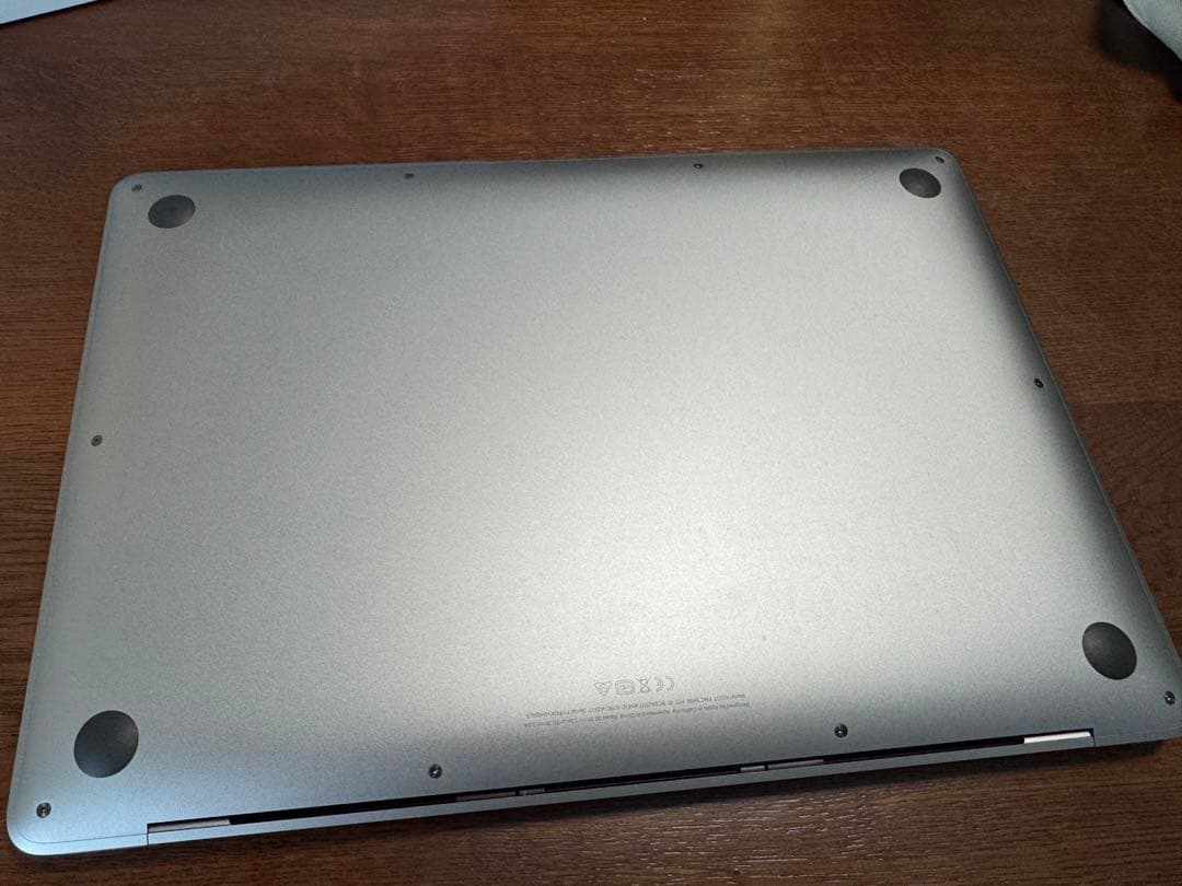 MacBook本体 Apple MacBook Air M1 8GB 512GB