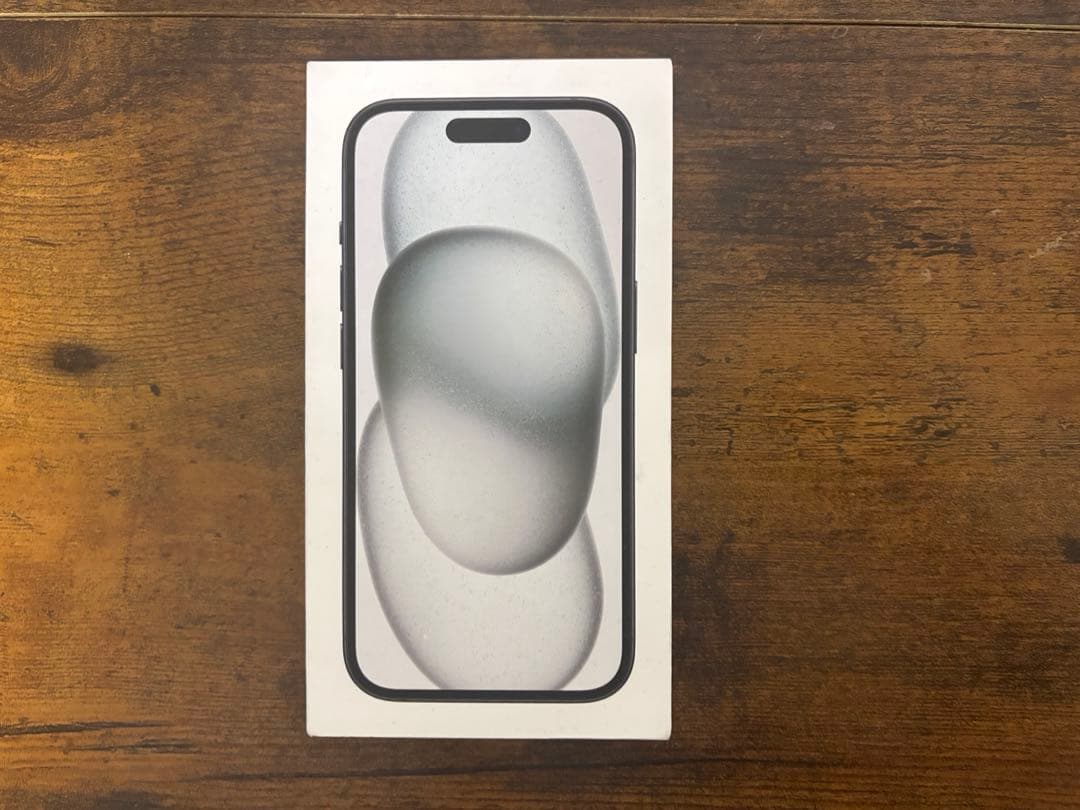 Apple iPhone 15 128GB ブラック 新品未使用品　即日発送