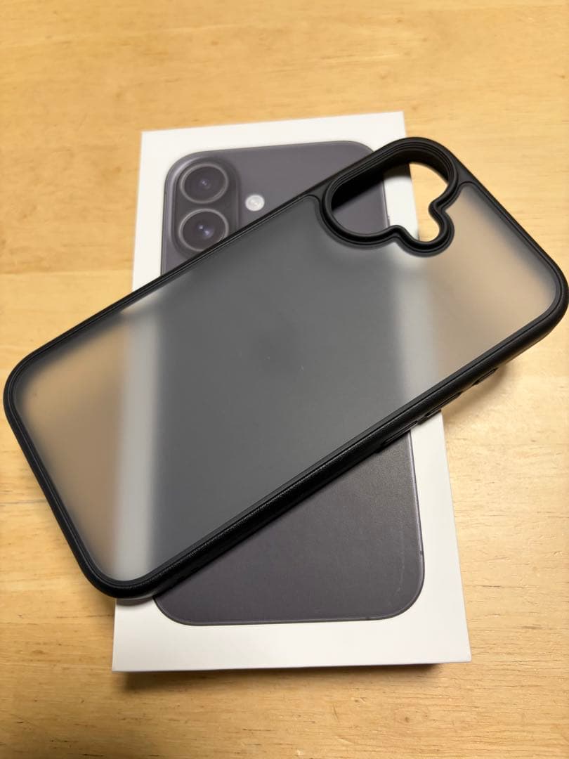 【美品】iPhone16 128GB ブラックsimフリー