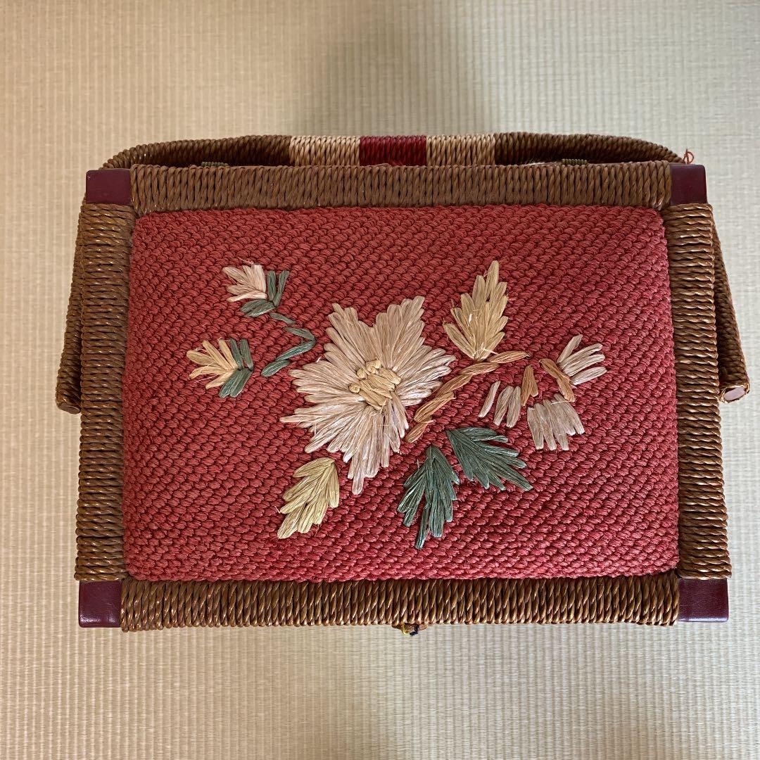 【昭和レトロ】　裁縫箱　針箱　脚付き