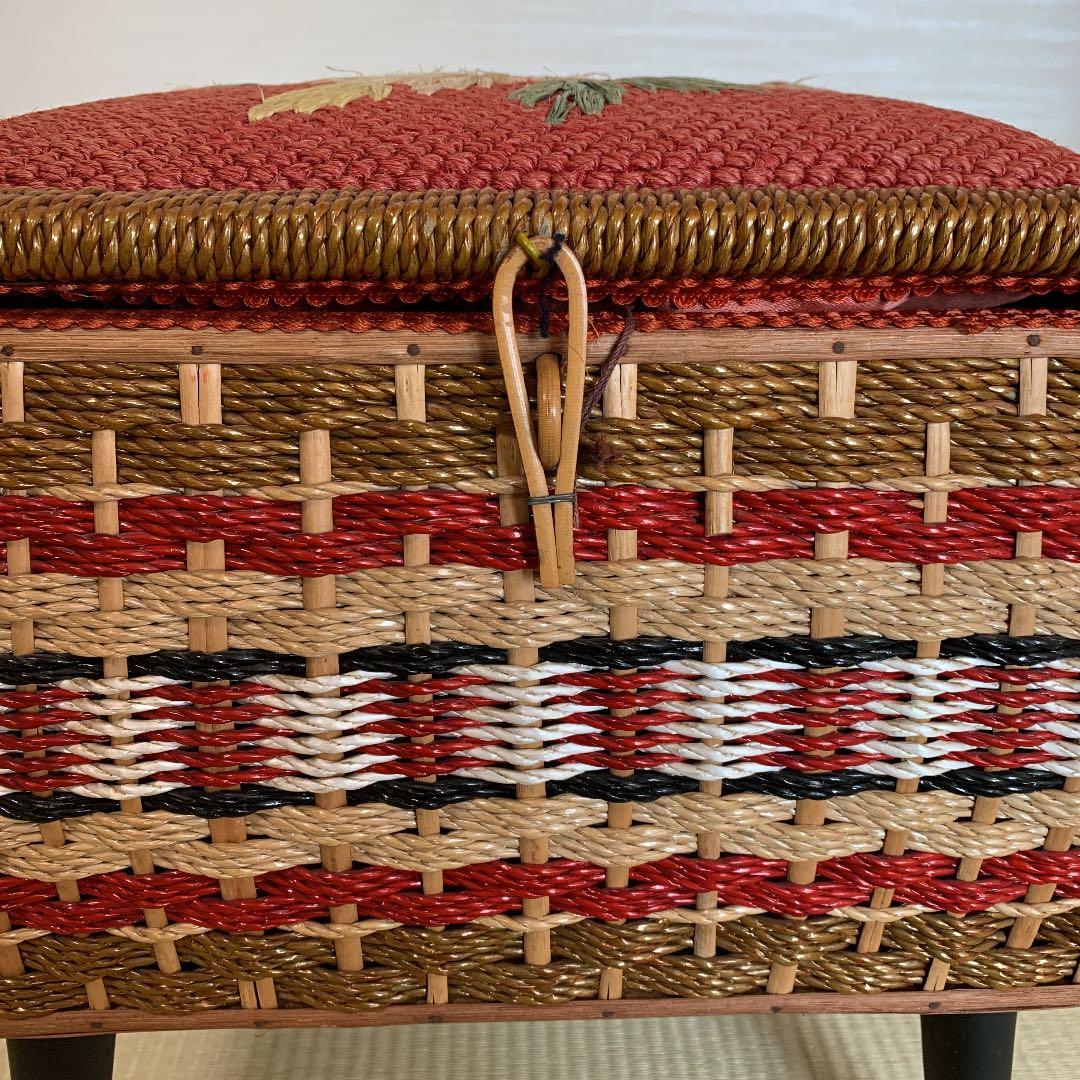 【昭和レトロ】　裁縫箱　針箱　脚付き