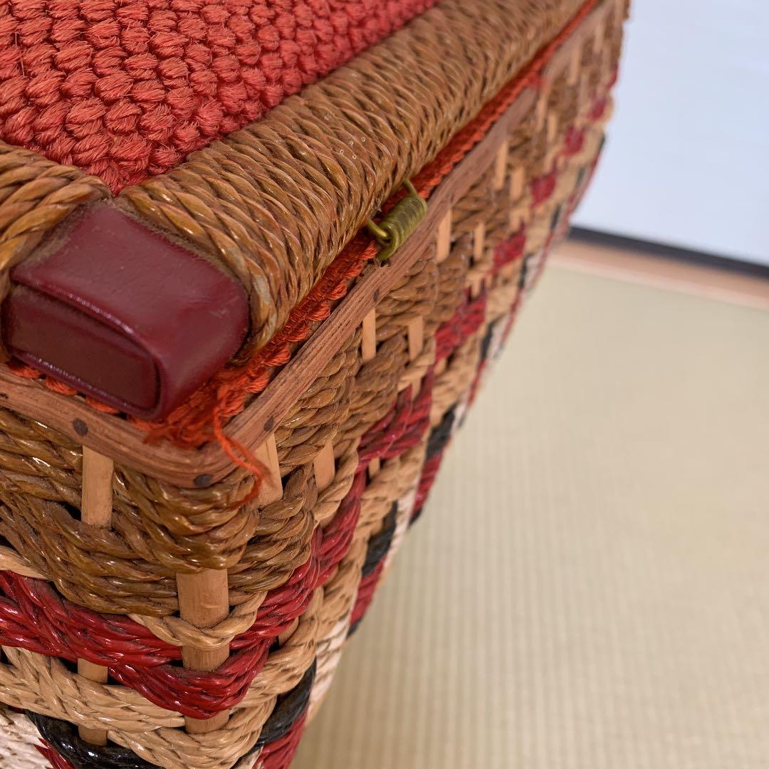 【昭和レトロ】　裁縫箱　針箱　脚付き