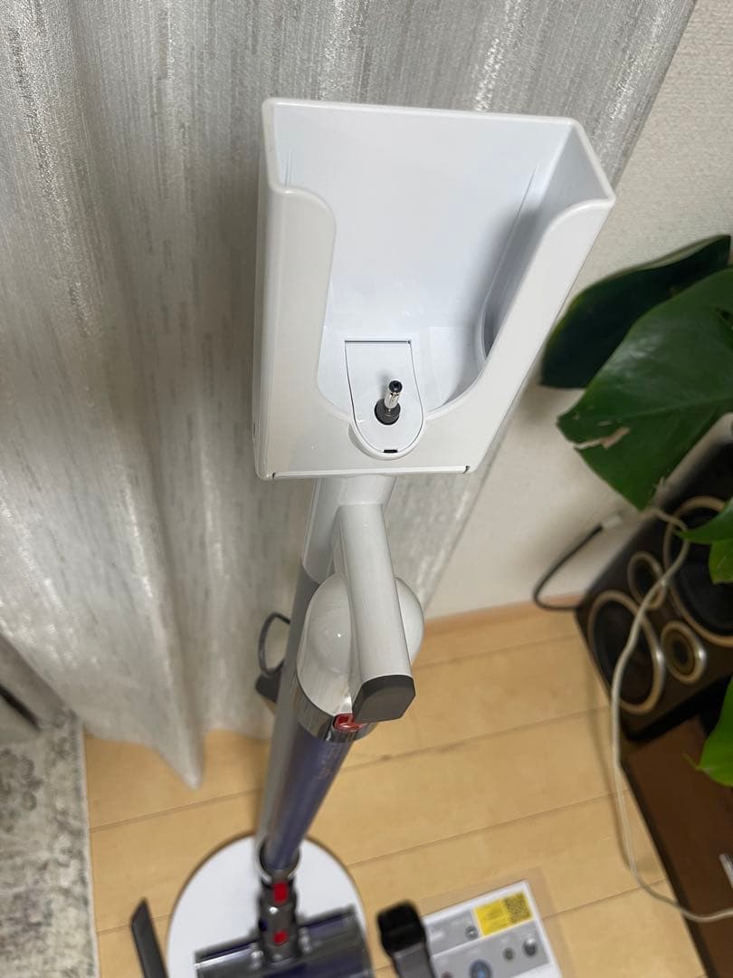 【美品)Dyson コードレスクリーナー V11 sv14スタンド付け