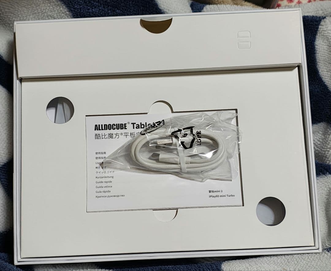 ALLDOCUBE　 iPlay　60　mini Turbo