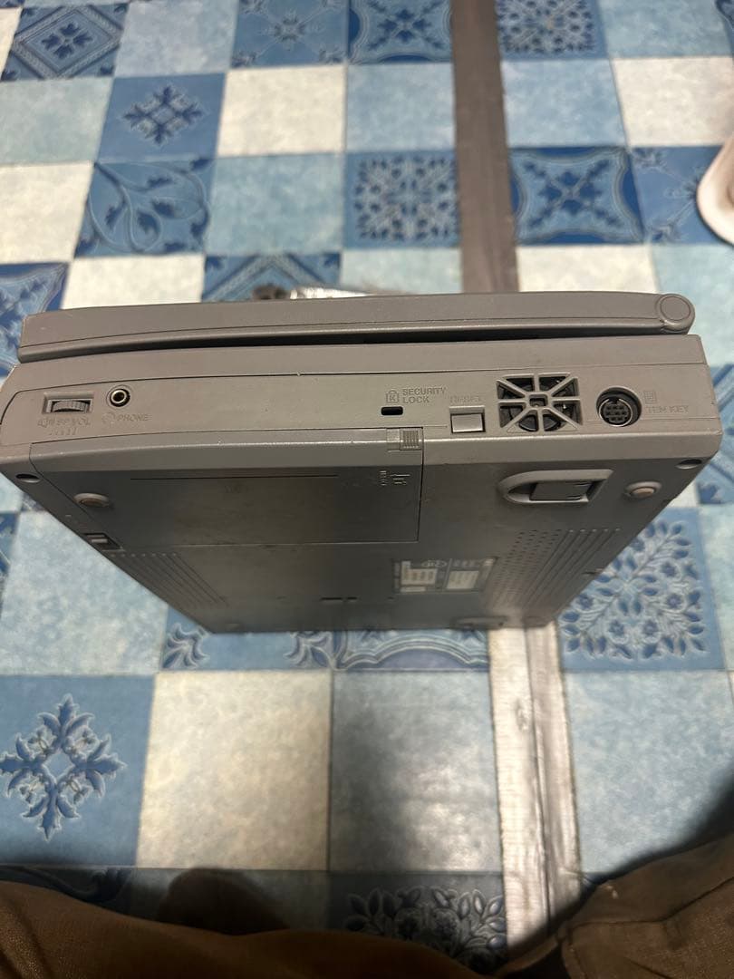 NEC PC-9821 N70 ノートPC 本体