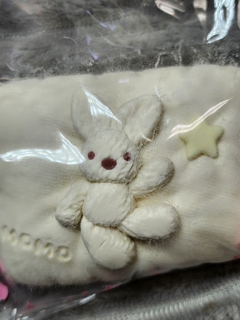 MoMo　スクイーズ　海洋シリーズ　うさぎ枕　未開封　ふわふわ　柔らかい