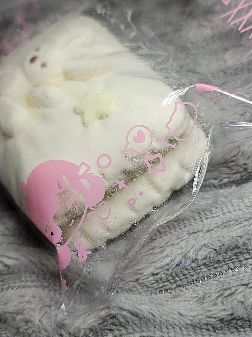 MoMo　スクイーズ　海洋シリーズ　うさぎ枕　未開封　ふわふわ　柔らかい