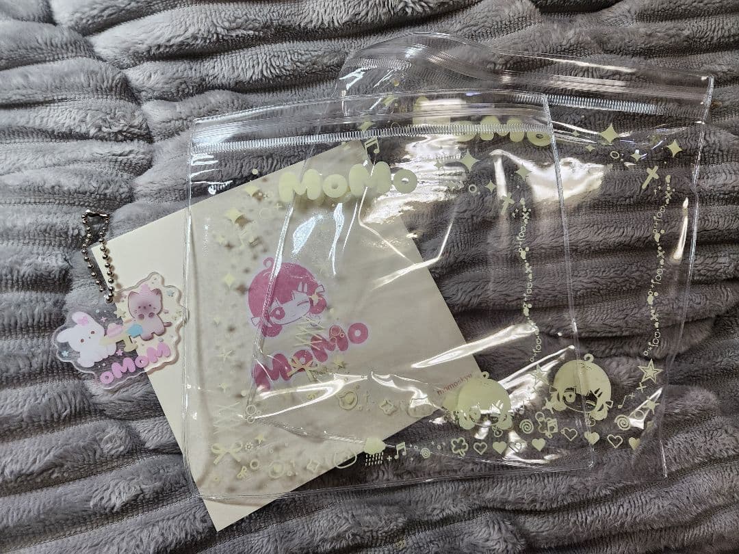 MoMo　スクイーズ　海洋シリーズ　うさぎ枕　未開封　ふわふわ　柔らかい