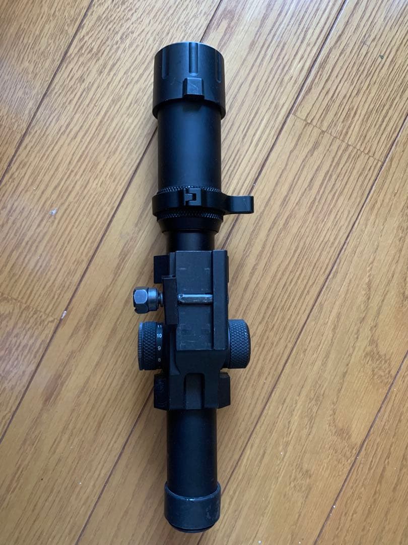 スコープ　VECTOR OPTICS ベクター　オプティクス　1-5× 電動ガン