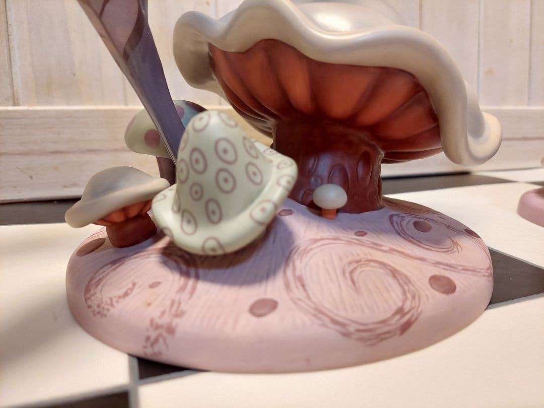 WDCC不思議の国のアリス★ Who R U?(イモムシとアリス)