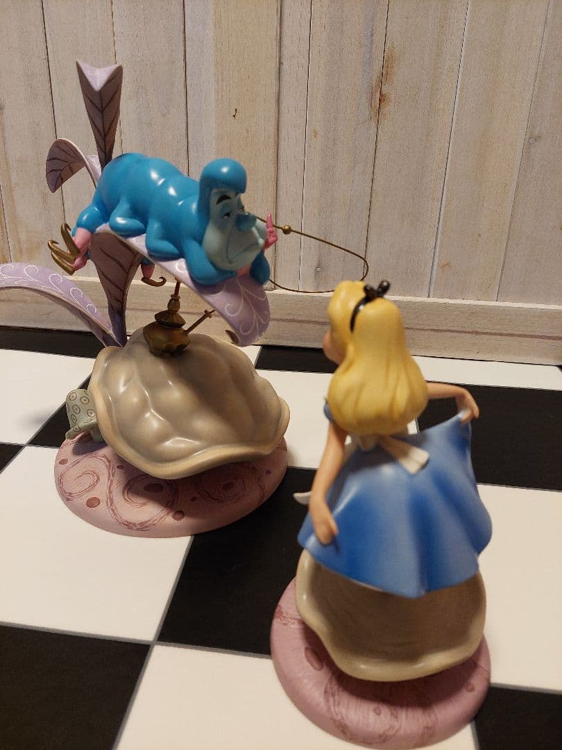 WDCC不思議の国のアリス★ Who R U?(イモムシとアリス)