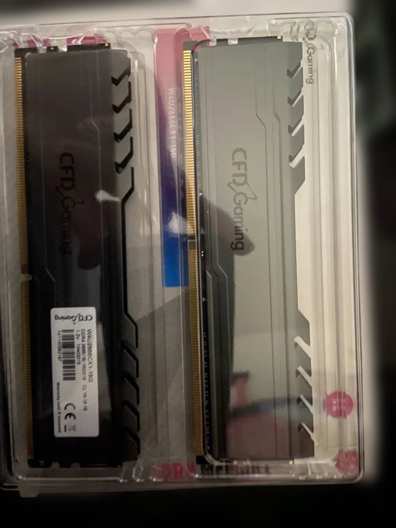 CFD Gaming DDR4 32GB(16GB×2枚)メモリ②