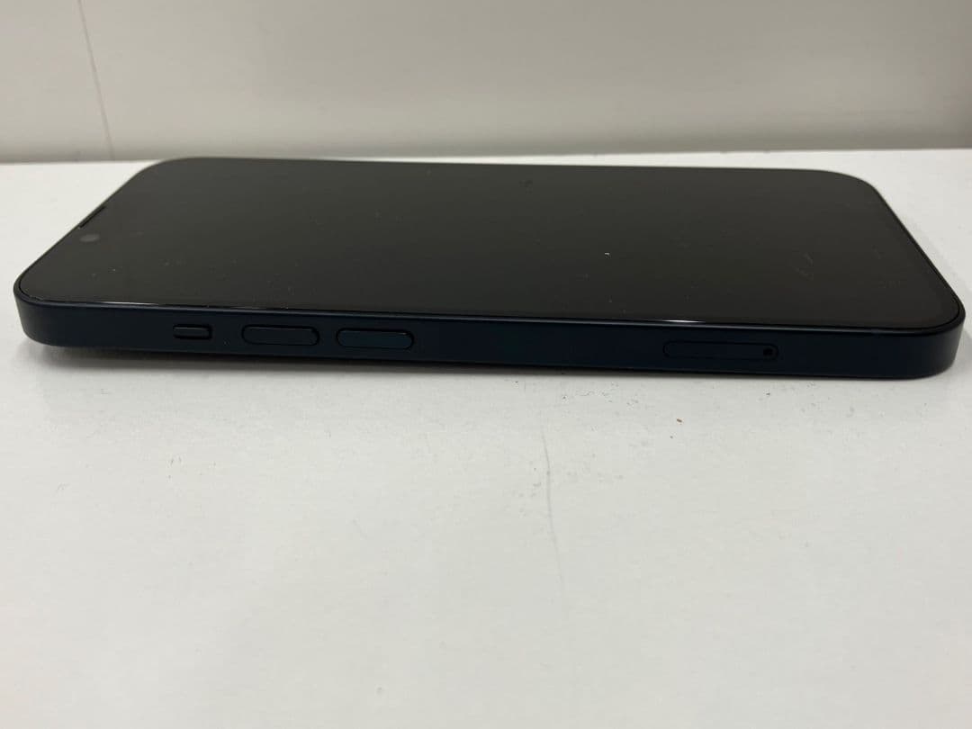 【iPhone14 256GB　未使用に近い】L