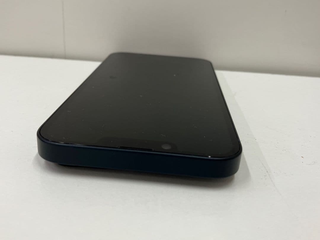 【iPhone14 256GB　未使用に近い】L