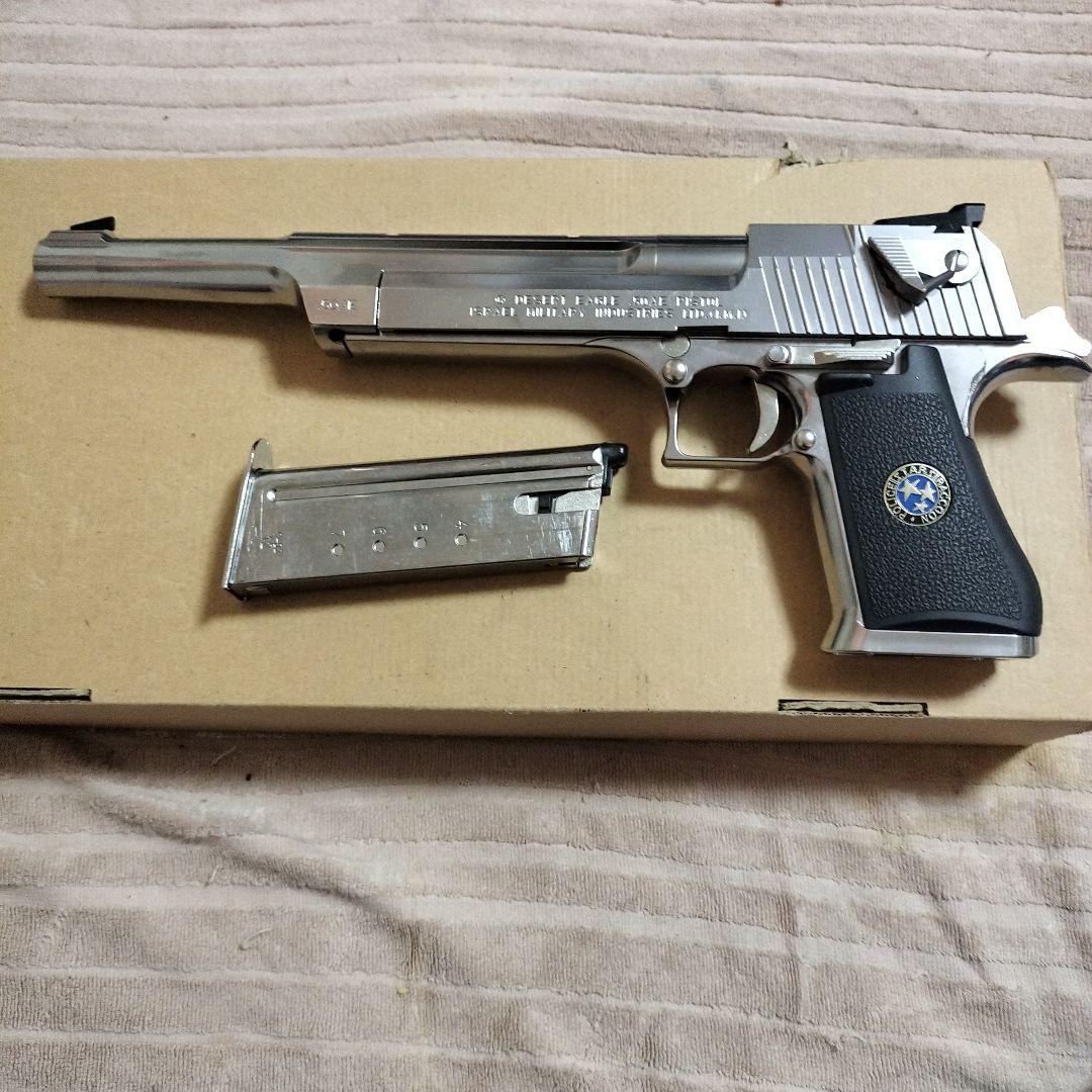 日本製東京マルイデザートイーグルレオンカスタム、バイオハザードグリップ付き