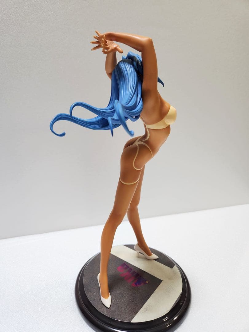 シヴィエAIKa 1/6 ムーンライター レジンガレージキット　サフレス完成品