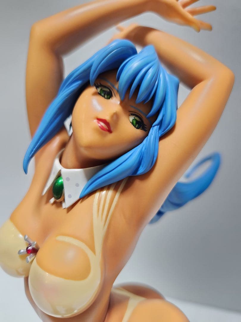 シヴィエAIKa 1/6 ムーンライター レジンガレージキット　サフレス完成品