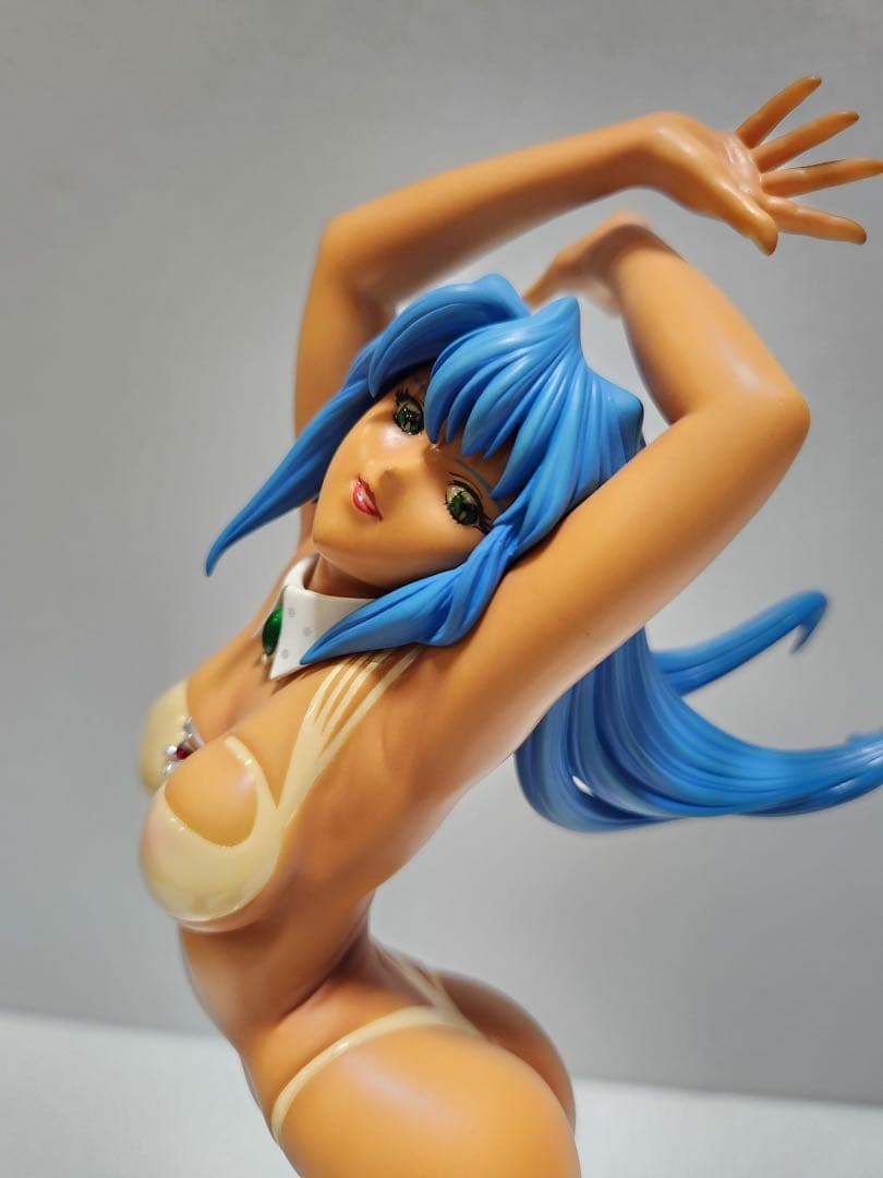 シヴィエAIKa 1/6 ムーンライター レジンガレージキット　サフレス完成品