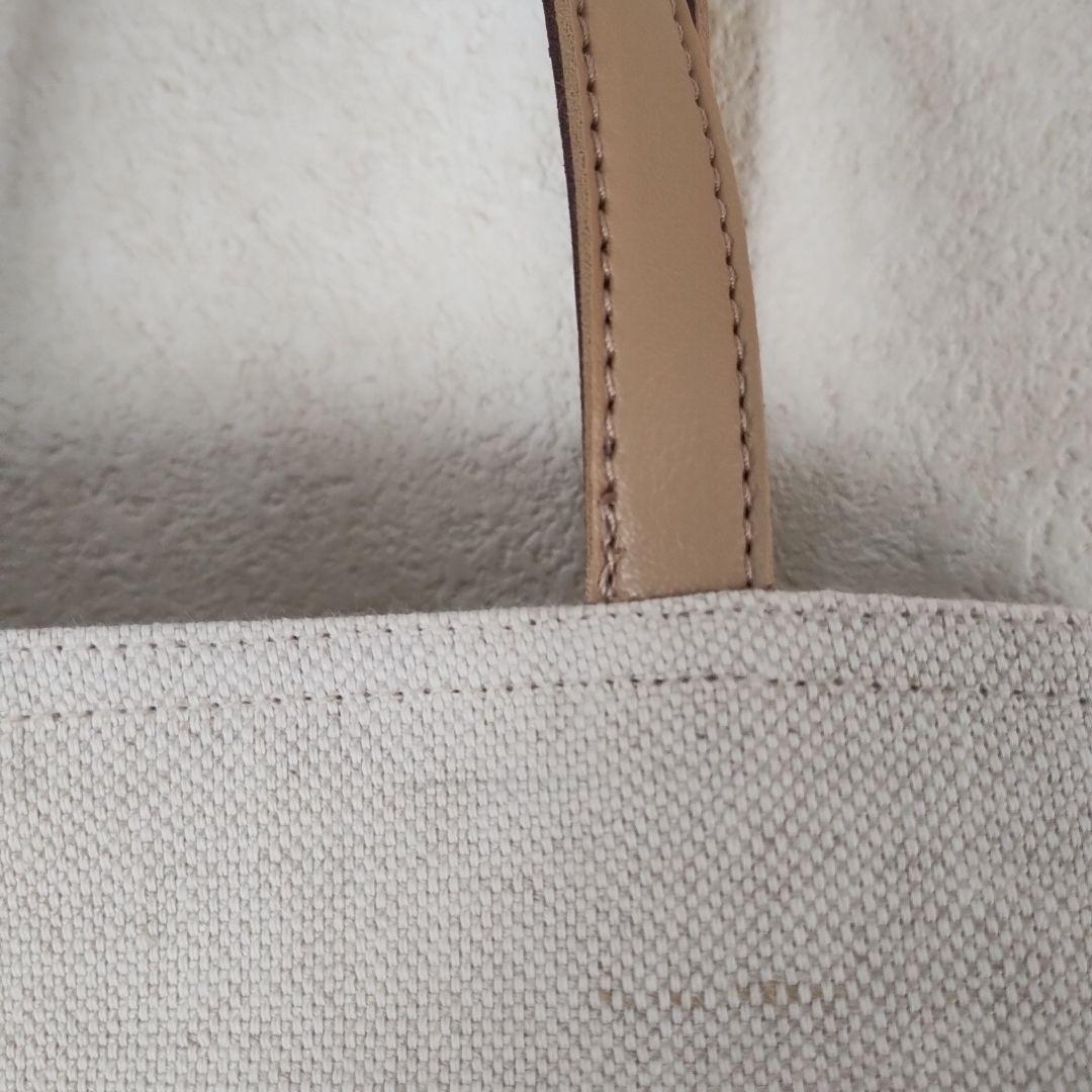 ハンドメイド 手刺繍 小さなお花のト― トバック