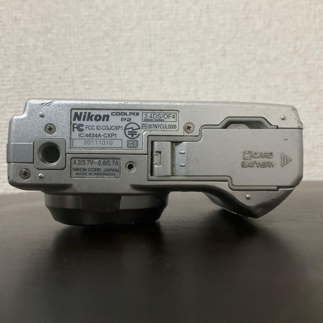 デジタルカメラ Nikon COOLPIX P2