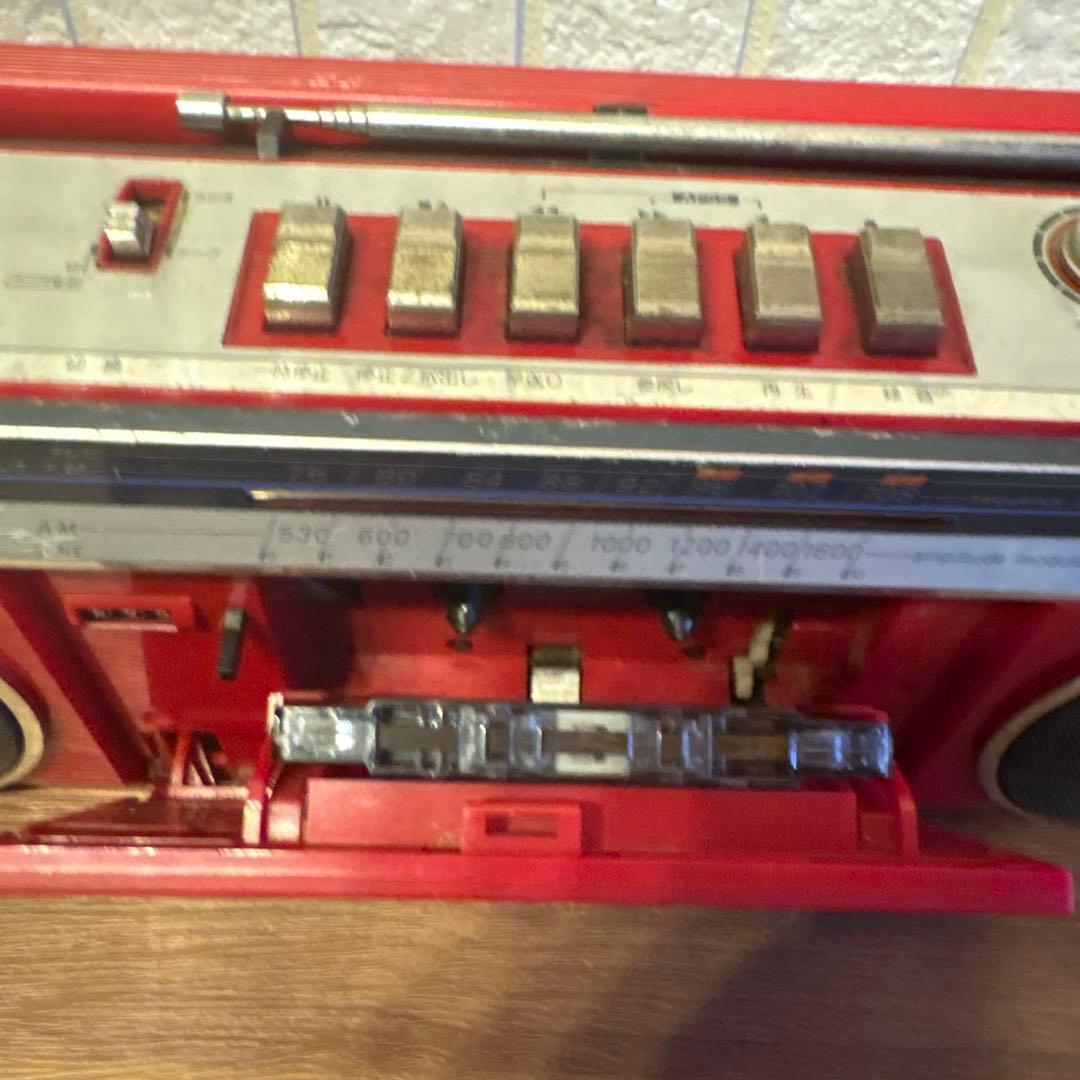 昭和レトロ　即使用可能　動作確認済み　SHARPステレオラジカセ　ＱＴ２２