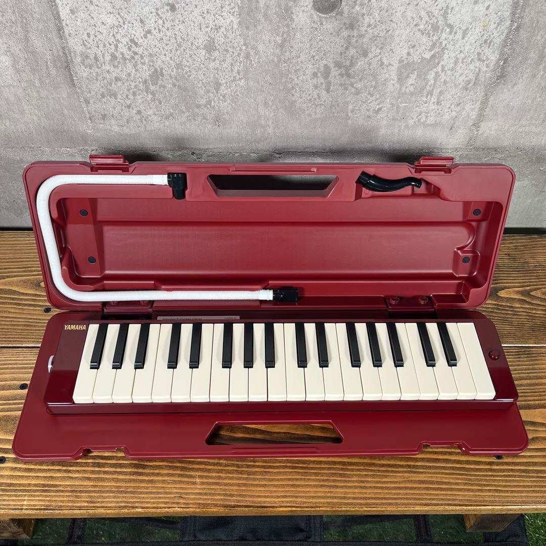 新品 未使用 YAMAHA ピアニカ 鍵盤ハーモニカ マルーン P-37D