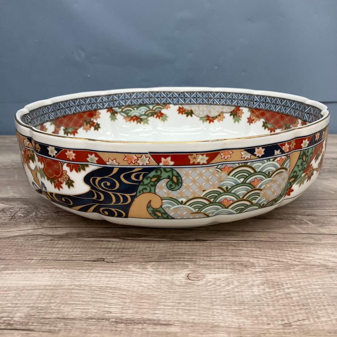 D-5 輪花鉢 和食器 伝統工芸 陶磁器 磁器 縁起物 紅葉 波文様 雑貨