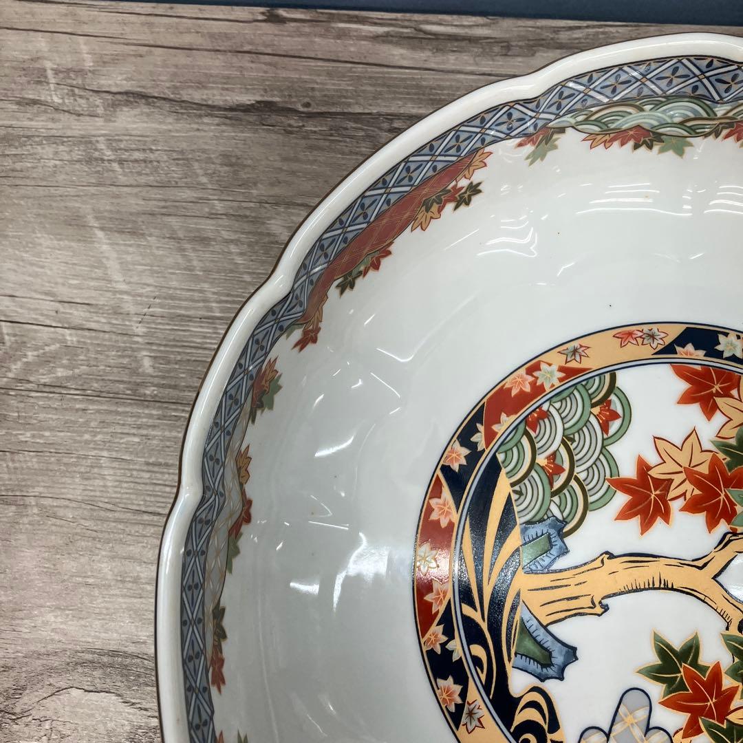 D-5 輪花鉢 和食器 伝統工芸 陶磁器 磁器 縁起物 紅葉 波文様 雑貨