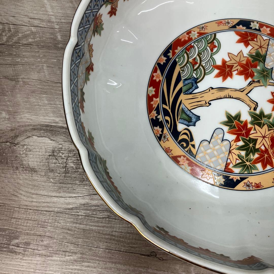 D-5 輪花鉢 和食器 伝統工芸 陶磁器 磁器 縁起物 紅葉 波文様 雑貨