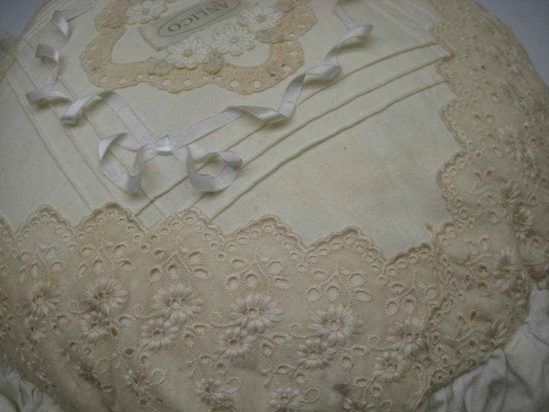 さえら　ANLICO 　アンリコ　円形　クッション