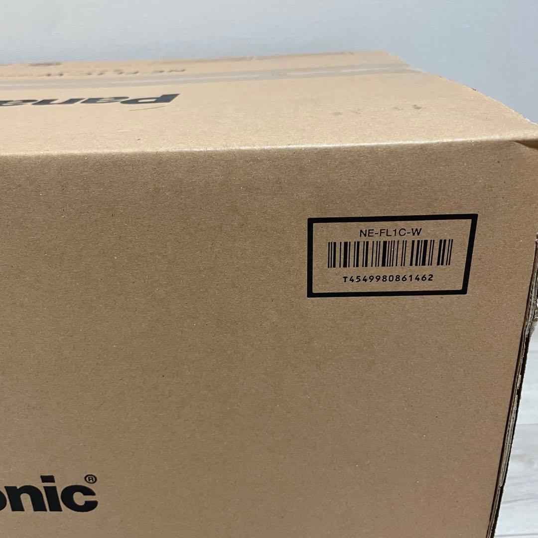 【未使用】パナソニック 電子レンジ 22L フラットテーブル NE-FL1C-W