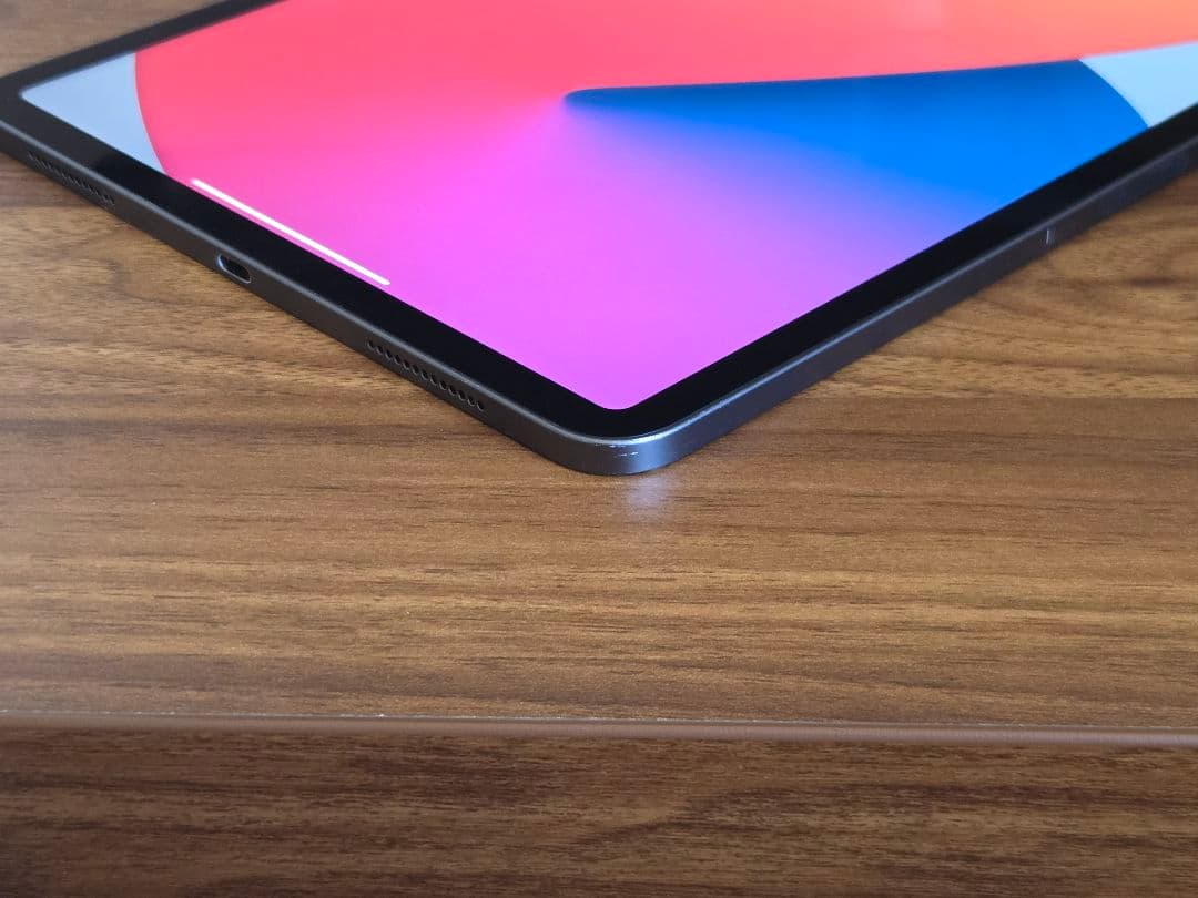 Apple iPad Pro 11インチ第2世代　スペースグレー 本体、箱付