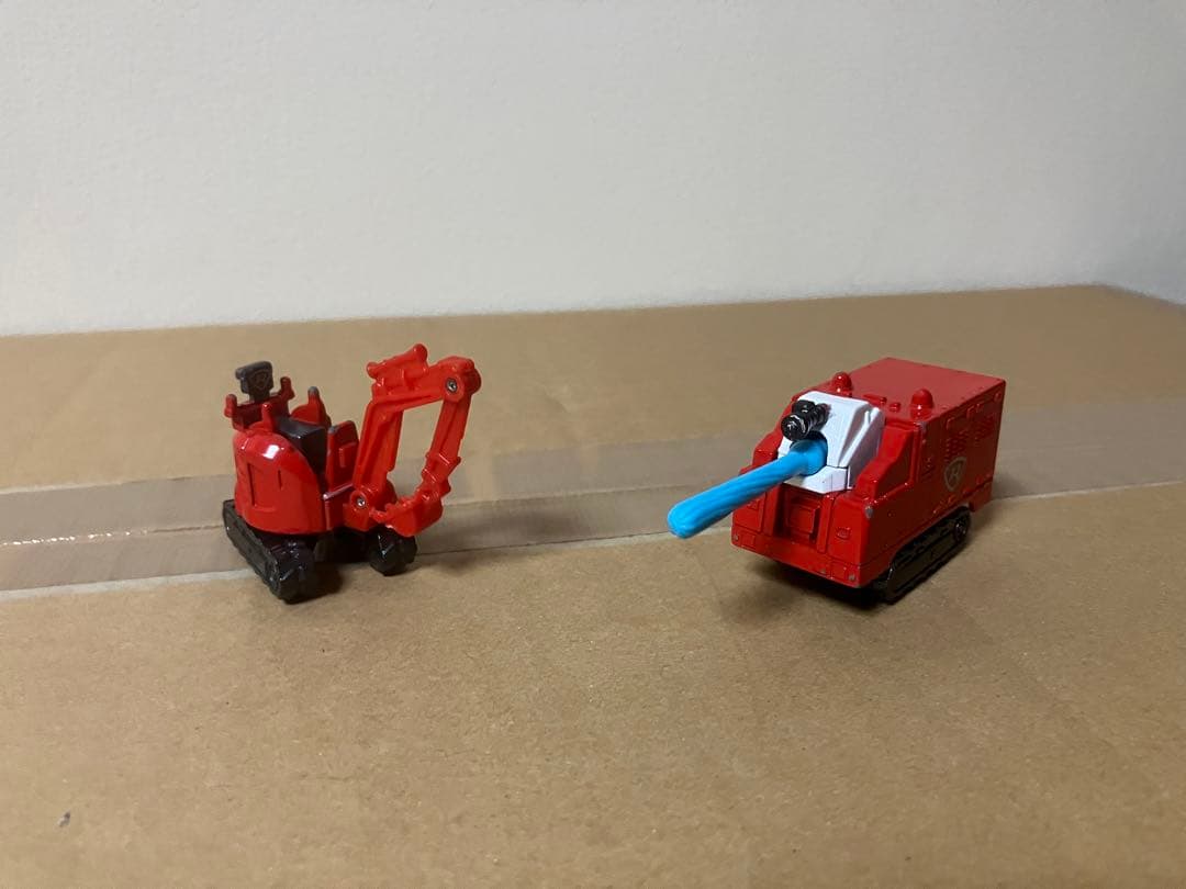 DXレスキューストライカー &レスキューコマンダーセット　タカラトミーおまけ付き