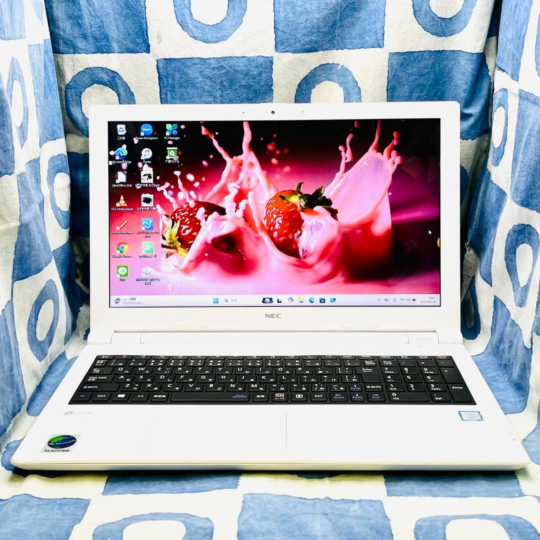 快速SSD240G☆人気白ノートパソコン♪カメラ付！第7世代☆Windows11