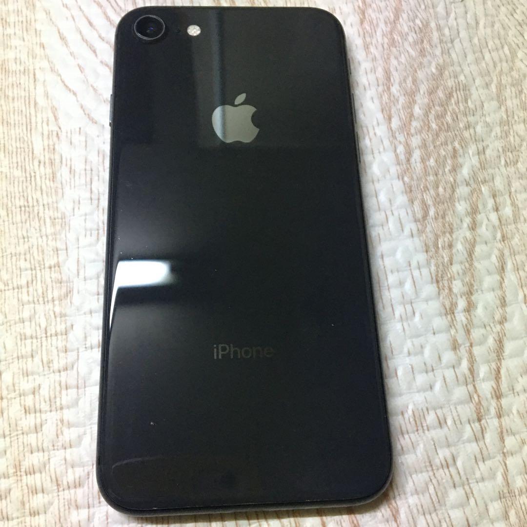 IPhone 8本体