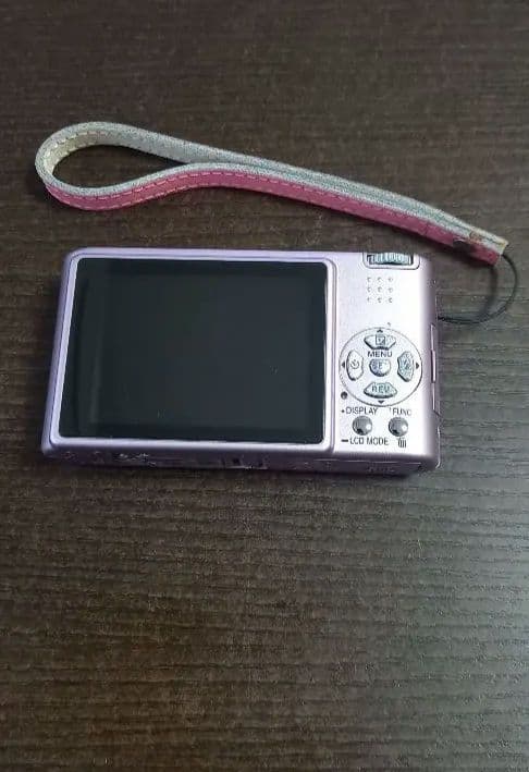 超美品　Panasonic LUMIX FS2 ピンク 本体　フルセット