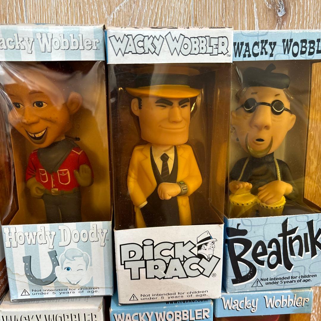 WACKY WOBBLER FUNKO ボビングベッド　9体セット