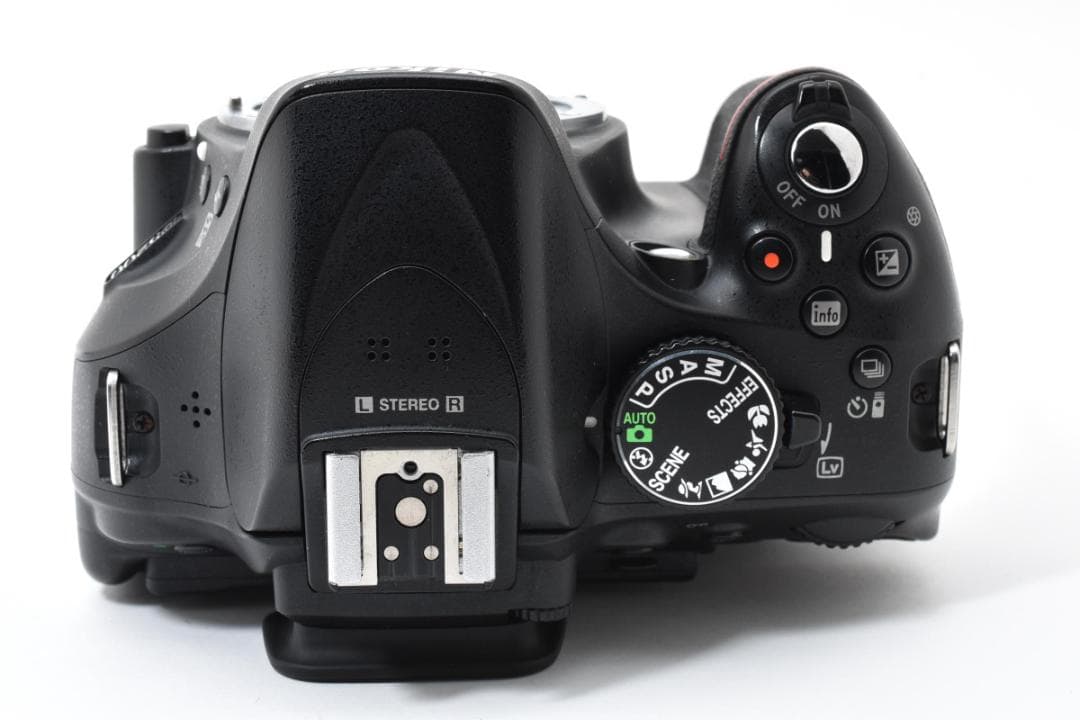 ★美品★Nikon ニコン D5200 ボディ #21978