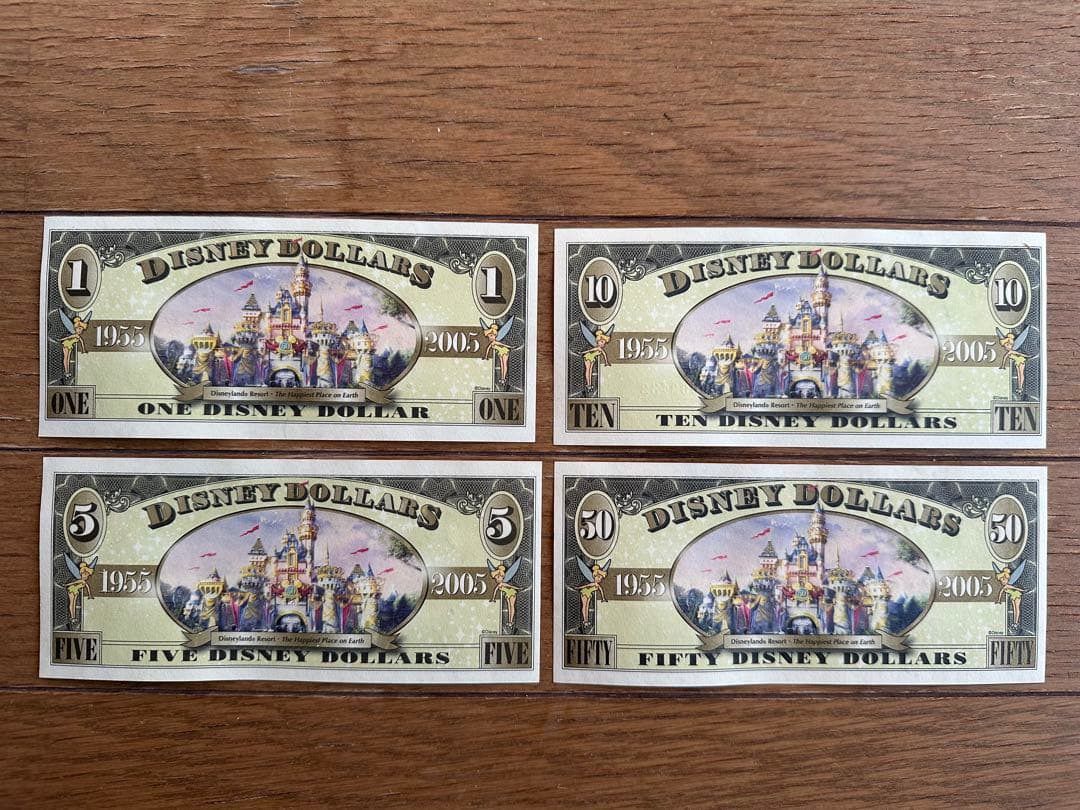 ディズニーダラー　カリフォルニア50周年記念紙幣4枚セット　5ドル札×2枚