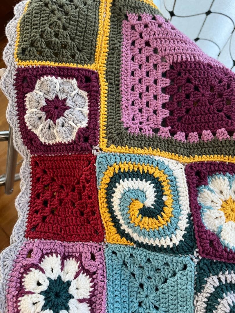 手編みモチーフブランケットA