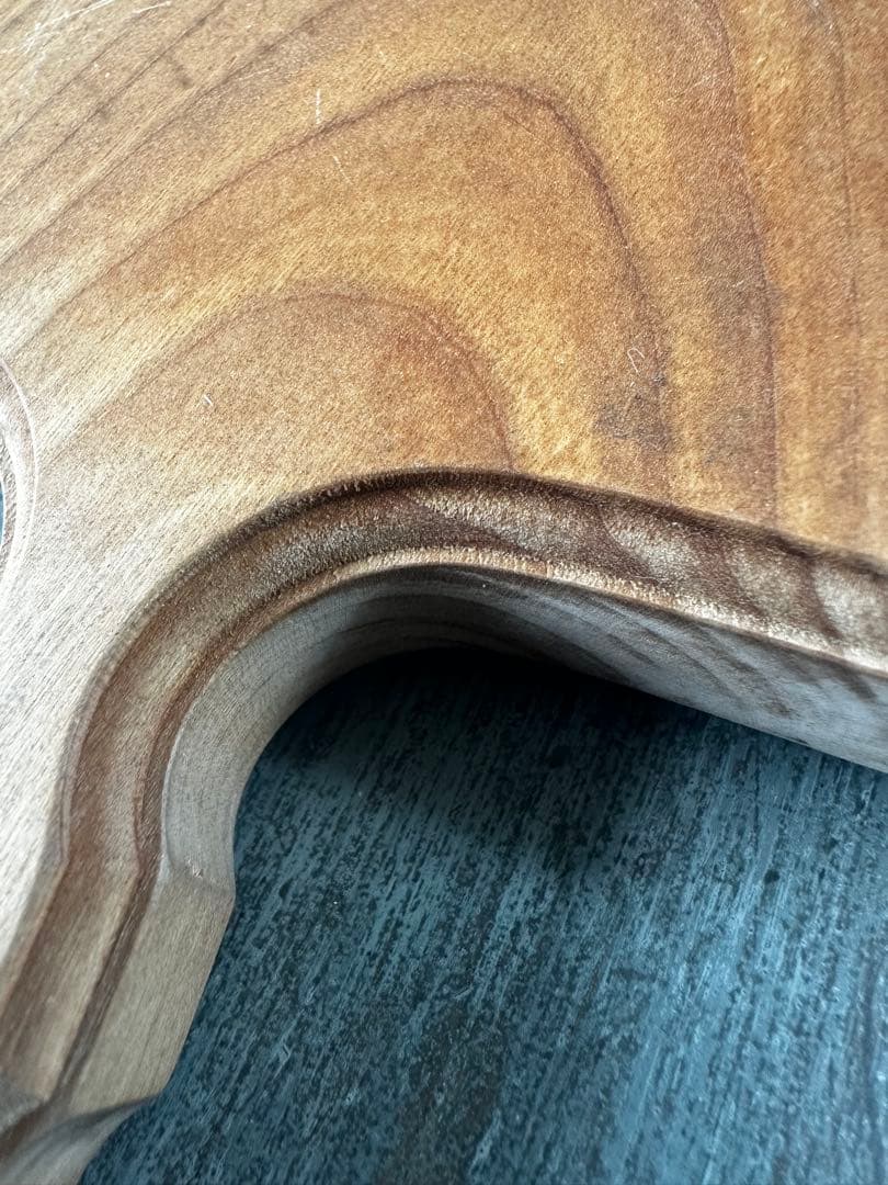 woodpecker 山桜　カッティングボード　可愛い