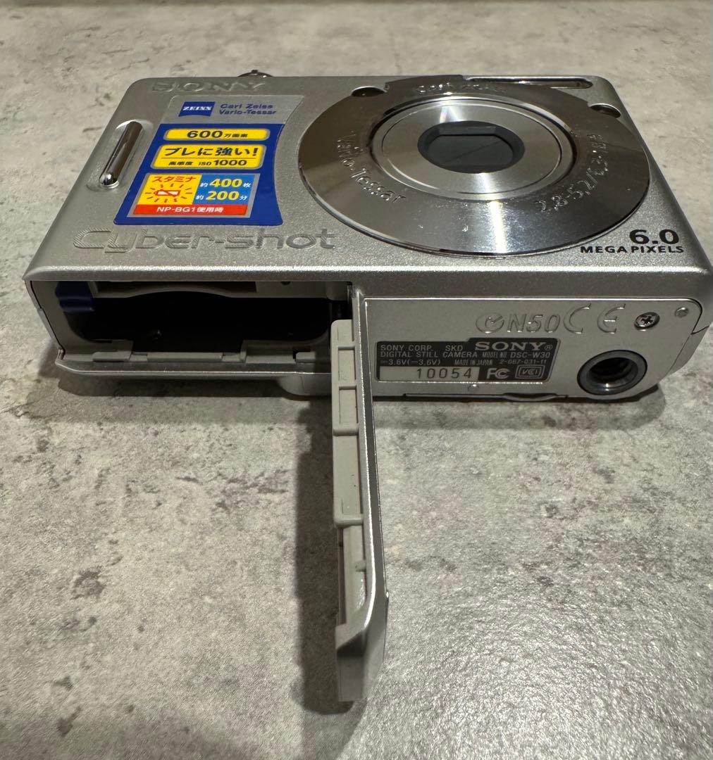 美品＊SONY Cyber shot W30 シルバー