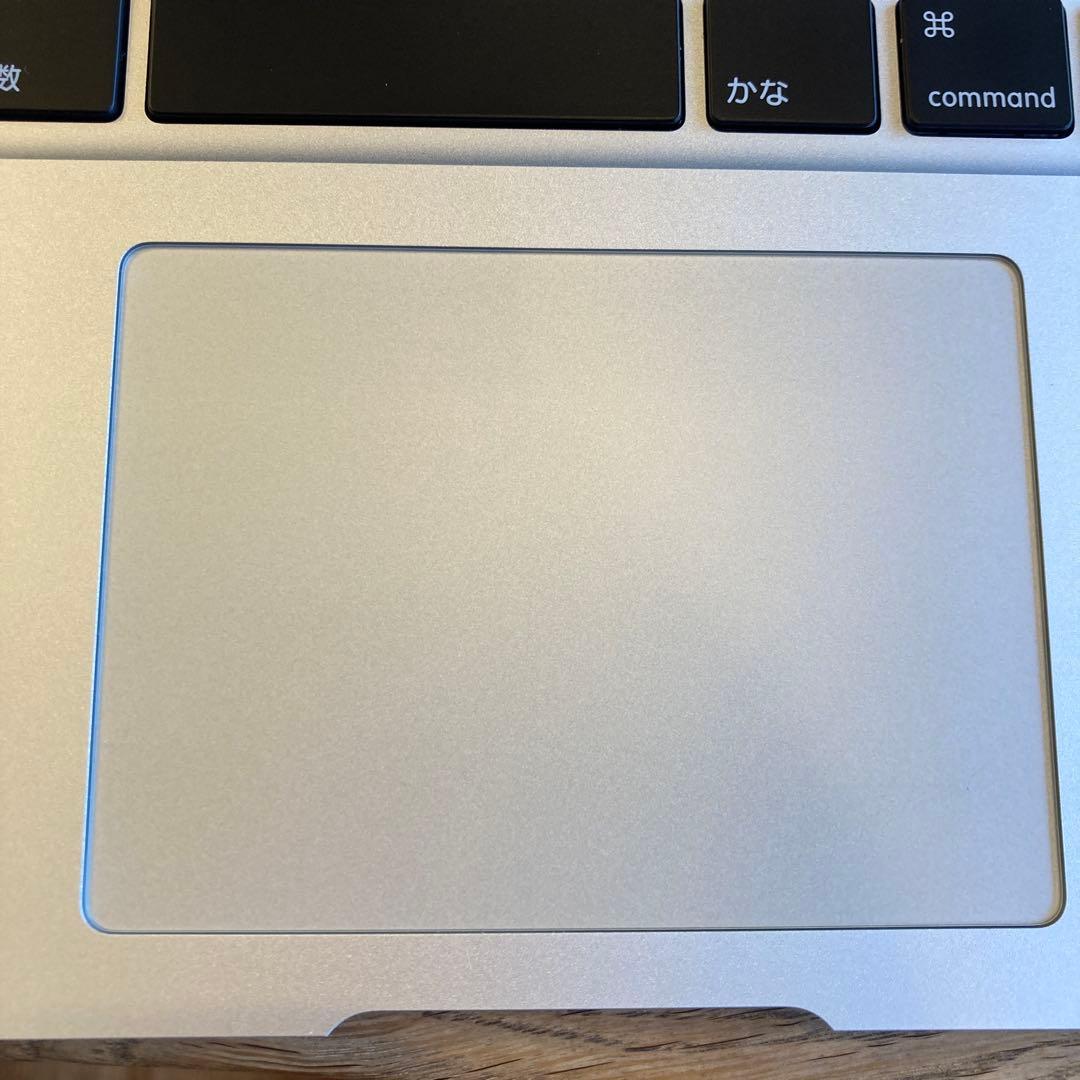 Apple MacBook air2017年モデル 充電器付き