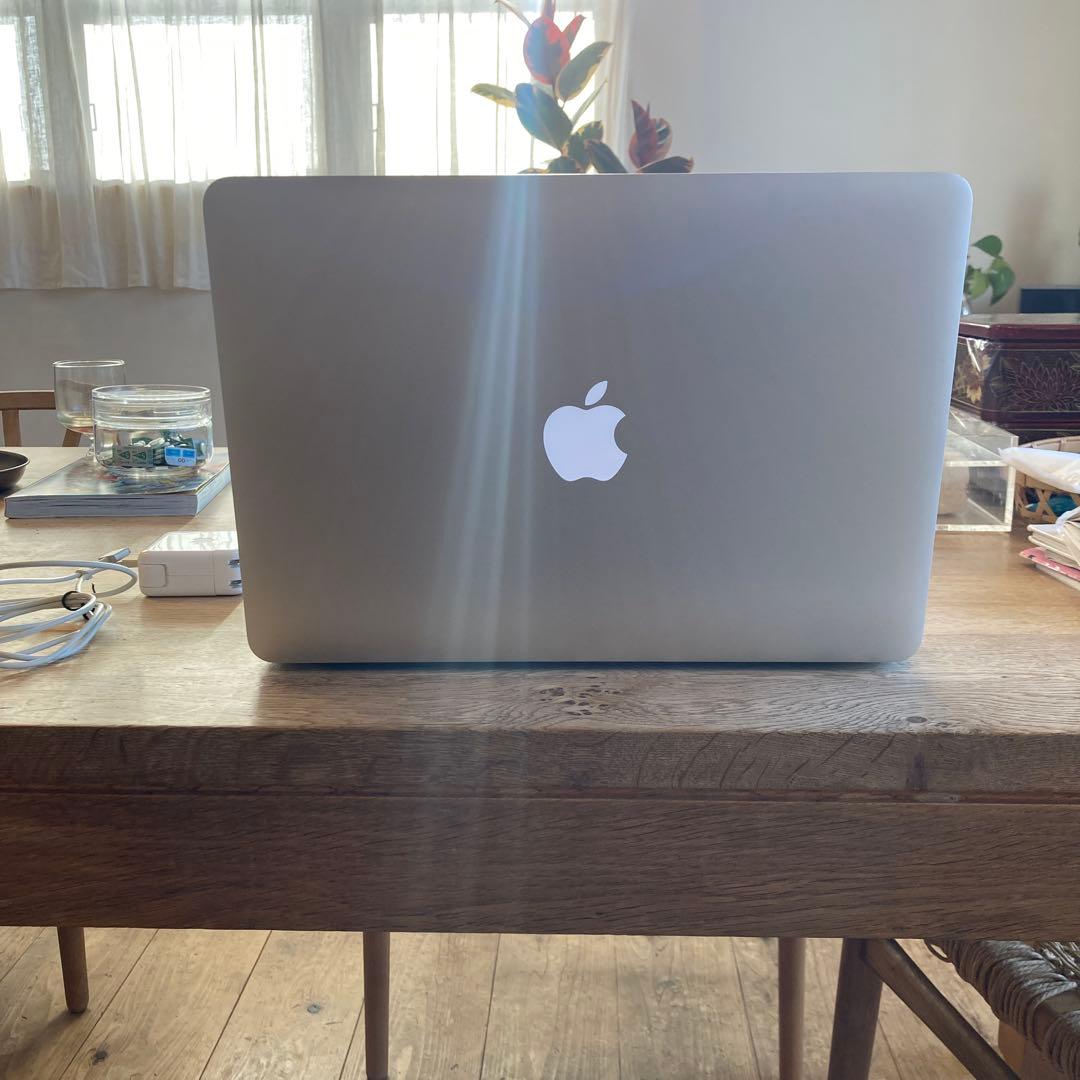 Apple MacBook air2017年モデル 充電器付き