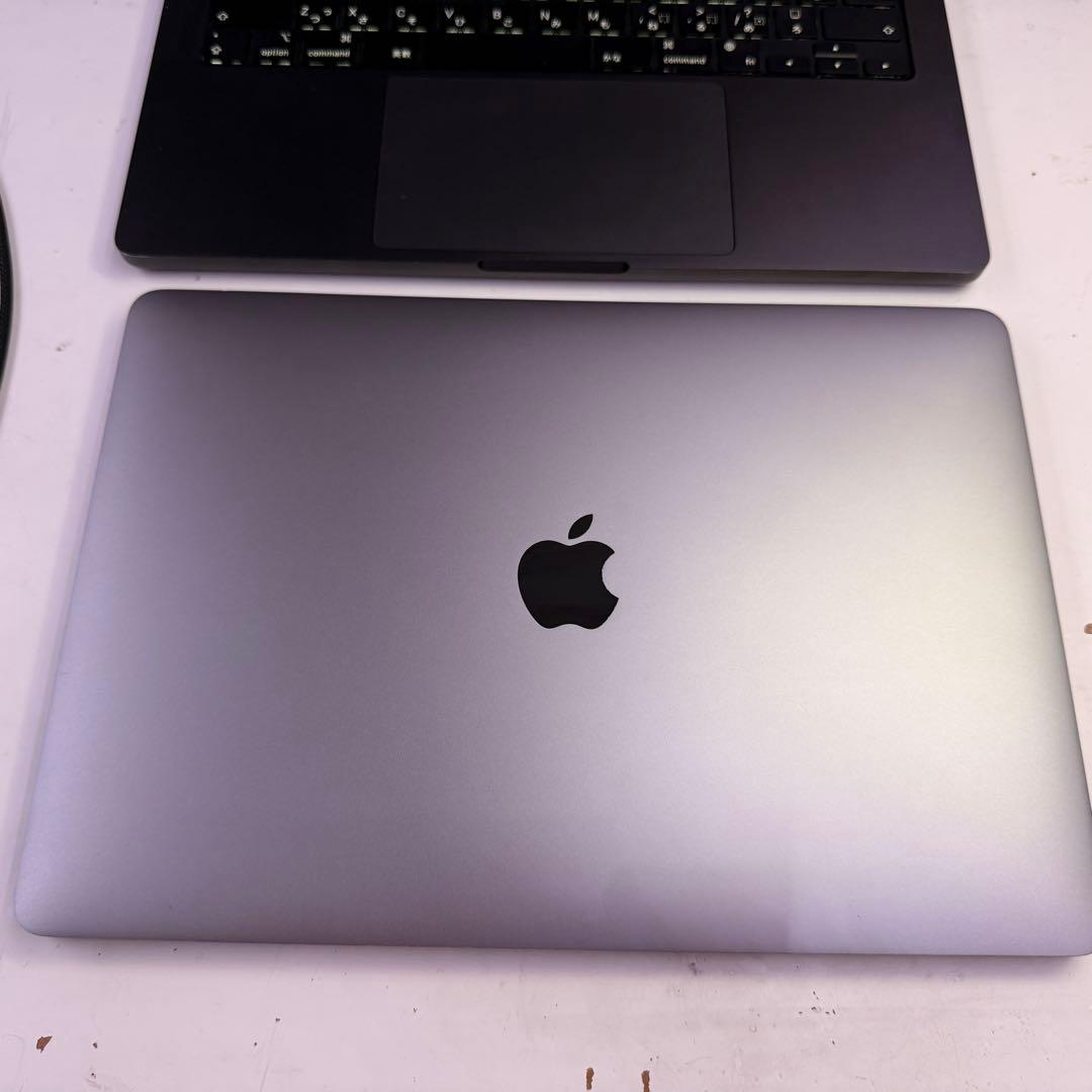 MacBookPro 2019モデル TouchBar 美品 動作確認済み