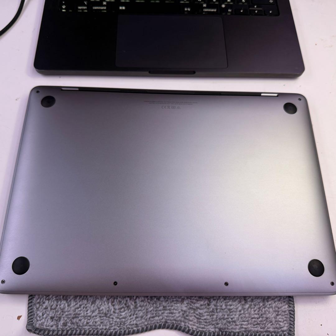 MacBookPro 2019モデル TouchBar 美品 動作確認済み