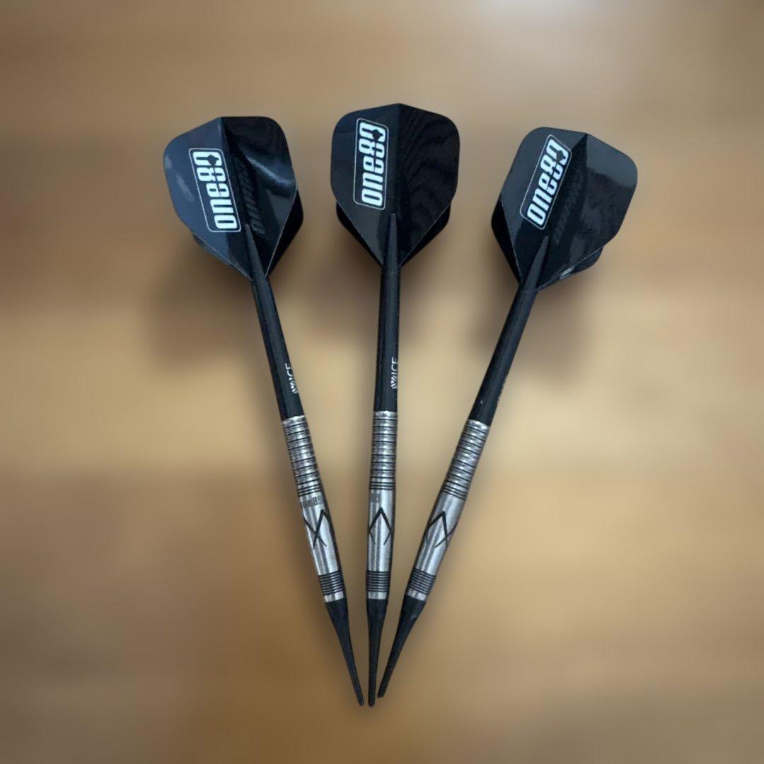 ダーツ　三浦歌織モデルバレル　UTA 20g&フライト